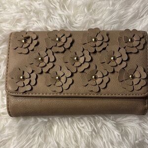 Floral Embellished Tan Wallet